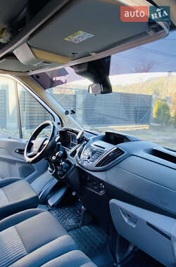 Грузовой фургон Ford Transit 2016 в 