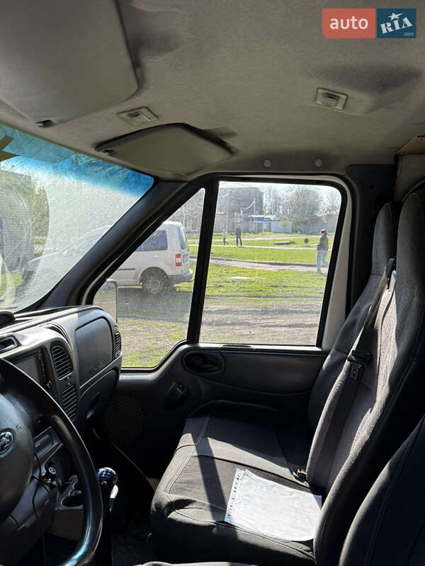 Грузовой фургон Ford Transit 2001 в Харькове фото 10 Грузовой фургон Ford Transit 2001 в Харькове