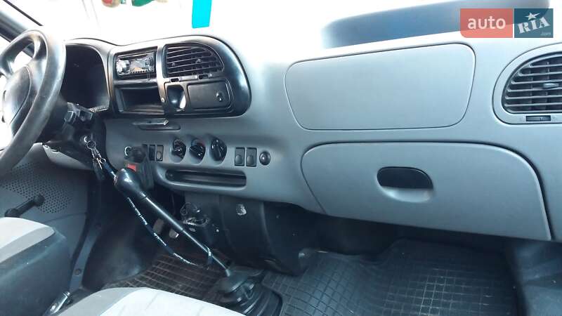 Микроавтобус Ford Transit 1999 в Черновцах