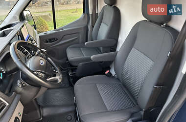 Грузовой фургон Ford Transit 2020 в 