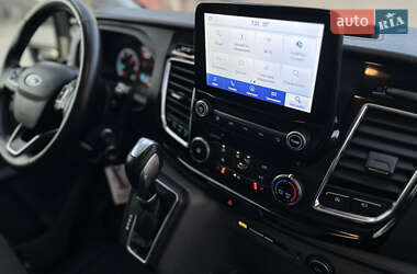 Грузовой фургон Ford Transit 2020 в 