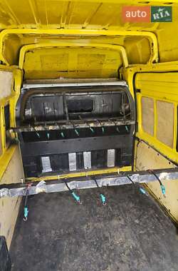 Грузовой фургон Ford Transit 2010 в 
