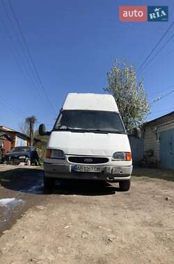Грузовой фургон Ford Transit 1998 в 