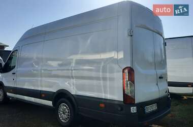 Грузовой фургон Ford Transit 2016 в 