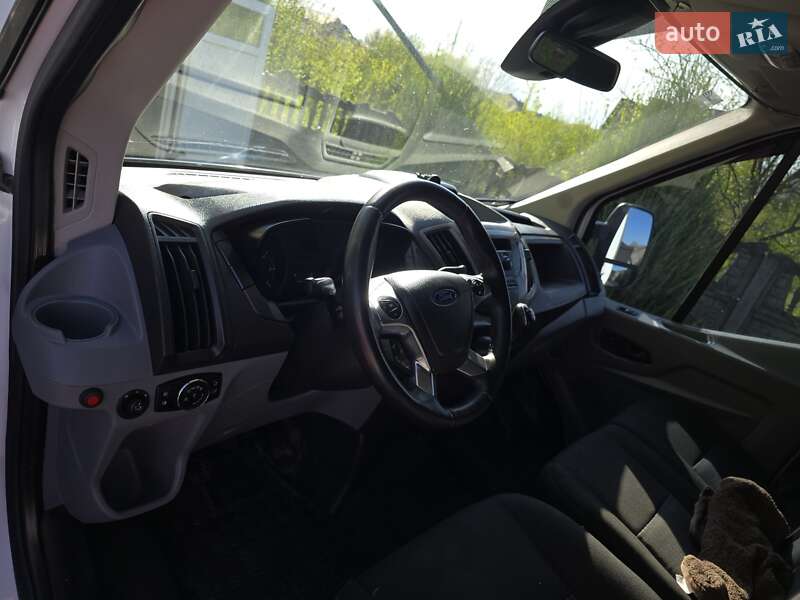 Тентованый Ford Transit 2017 в Снятине