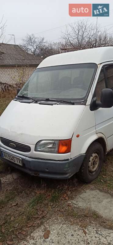 Вантажний фургон Ford Transit 1995 в 