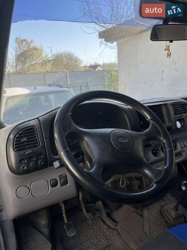 Грузовой фургон Ford Transit 1999 в Киеве