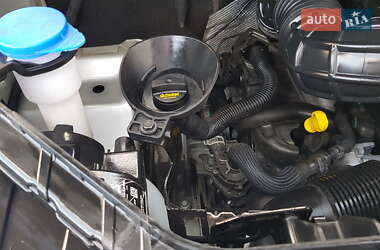 Вантажний фургон Ford Transit 2022 в 