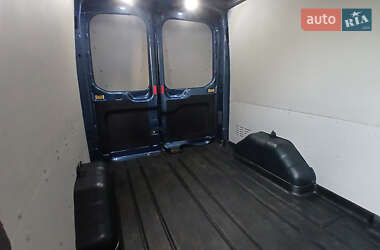Грузовой фургон Ford Transit 2019 в 
