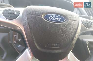 Мікроавтобус Ford Transit 2016 в 