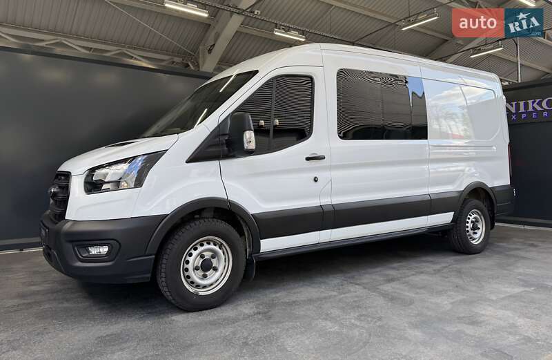 Грузопассажирский фургон Ford Transit 2023 в Киеве