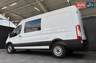 Грузопассажирский фургон Ford Transit 2023 в 