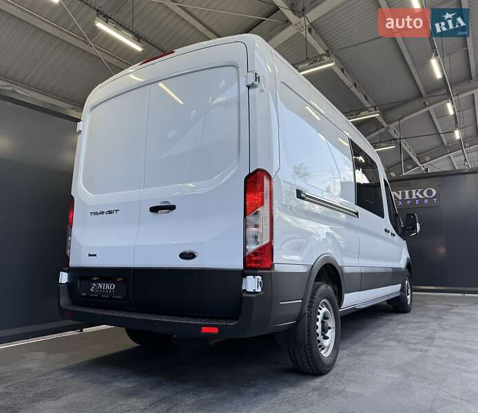 Грузопассажирский фургон Ford Transit 2023 в Киеве