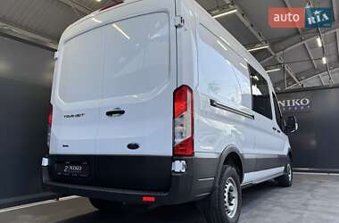 Грузопассажирский фургон Ford Transit 2023 в 