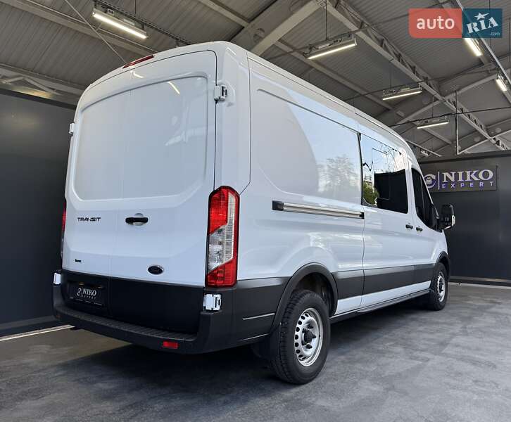 Грузопассажирский фургон Ford Transit 2023 в Киеве