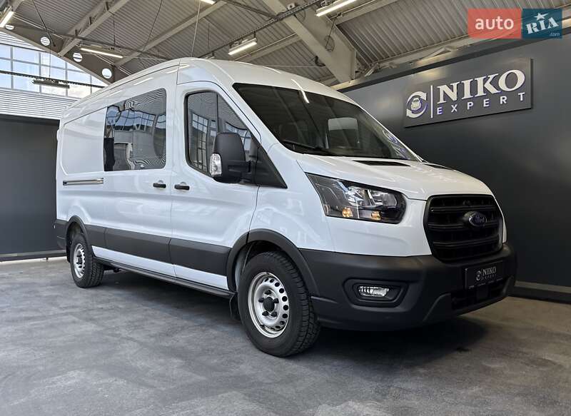 Грузопассажирский фургон Ford Transit 2023 в Киеве