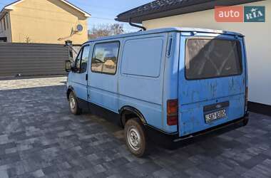 Грузовой фургон Ford Transit 1997 в 