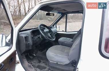 Грузовой фургон Ford Transit 1991 в 