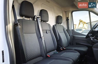 Вантажний фургон Ford Transit 2020 в 
