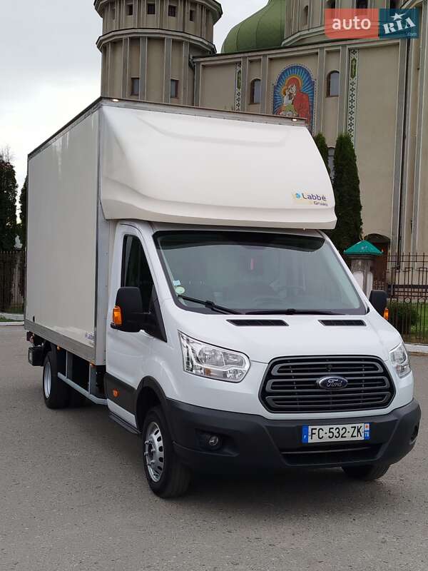 Вантажний фургон Ford Transit 2018 в Дубні