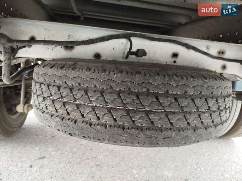 Вантажний фургон Ford Transit 2018 в Дубні
