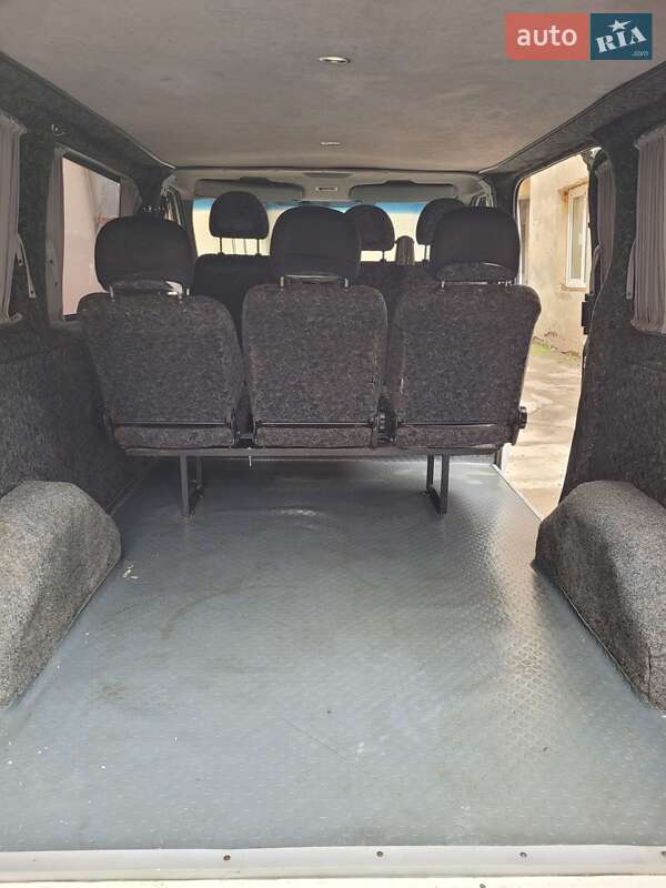 Микроавтобус Ford Transit 2004 в Львове