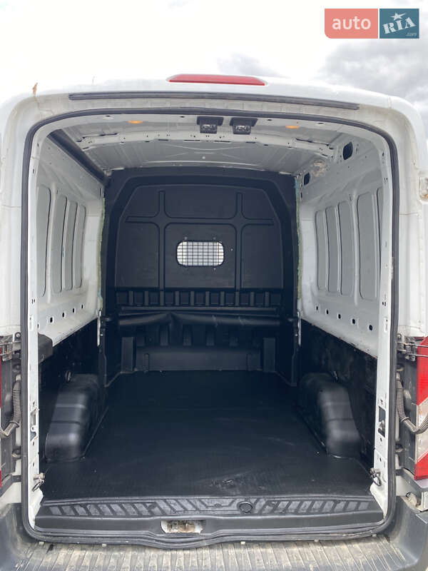 Грузопассажирский фургон Ford Transit 2018 в Киеве