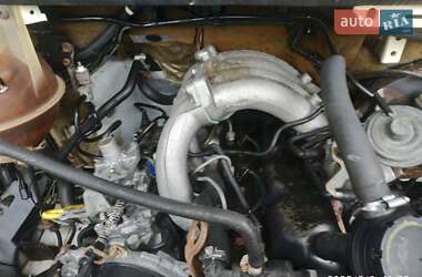 Грузовой фургон Ford Transit 1999 в 