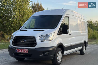 Грузовой фургон Ford Transit 2018 в 