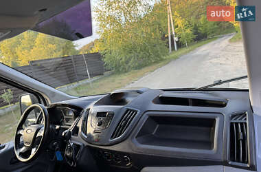 Грузовой фургон Ford Transit 2018 в 