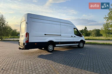 Грузовой фургон Ford Transit 2017 в 