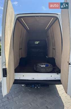 Грузовой фургон Ford Transit 2013 в 