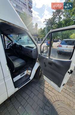Грузовой фургон Ford Transit 1998 в 