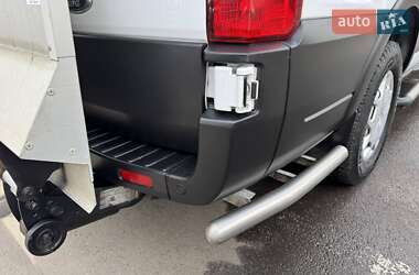Грузовой фургон Ford Transit 2020 в 