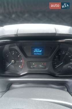 Микроавтобус Ford Transit 2015 в 