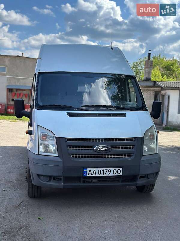 Ford Transit 2013