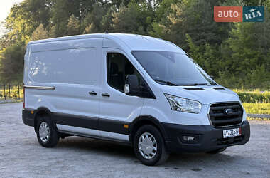 Вантажний фургон Ford Transit 2020 в Бережанах
