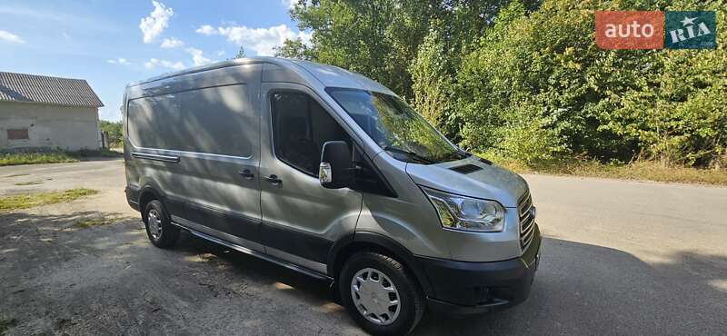 Грузовой фургон Ford Transit 2016 в Старом Самборе