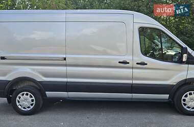 Грузовой фургон Ford Transit 2016 в 