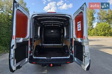 Грузовой фургон Ford Transit 2016 в 
