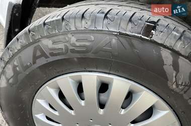 Грузовой фургон Ford Transit 2013 в 
