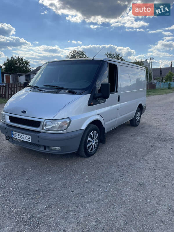 Ford Transit 2000