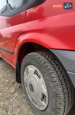 Грузопассажирский фургон Ford Transit 2013 в 