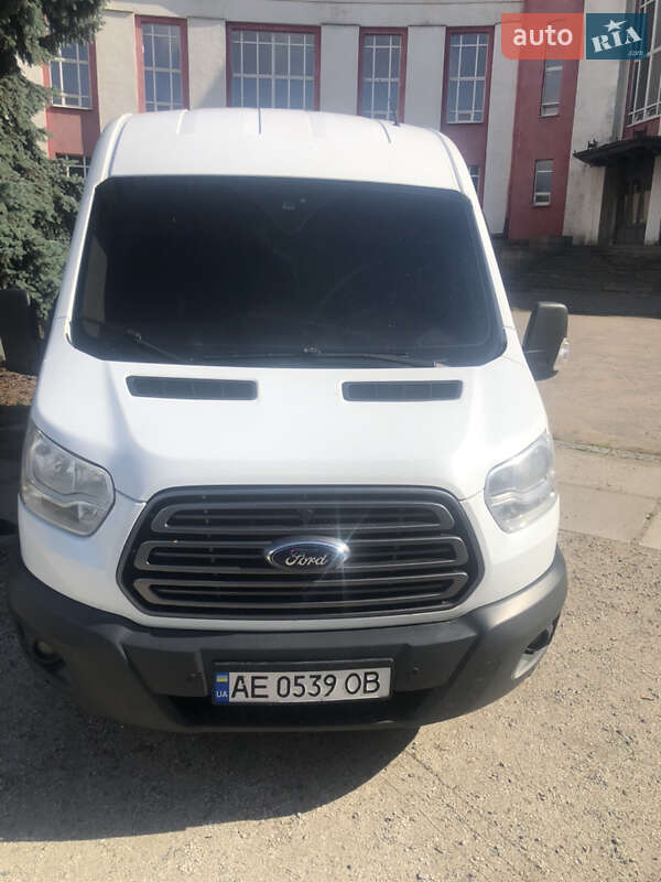 Ford Transit 2015