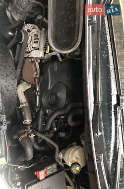Грузовой фургон Ford Transit 2015 в 