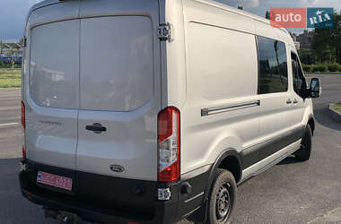 Вантажний фургон Ford Transit 2022 в 