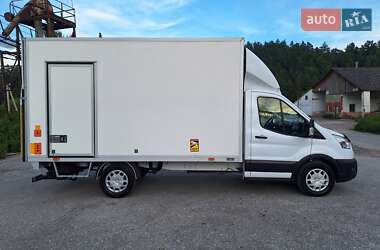 Грузовой фургон Ford Transit 2022 в 