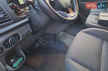 Грузовой фургон Ford Transit 2022 в 