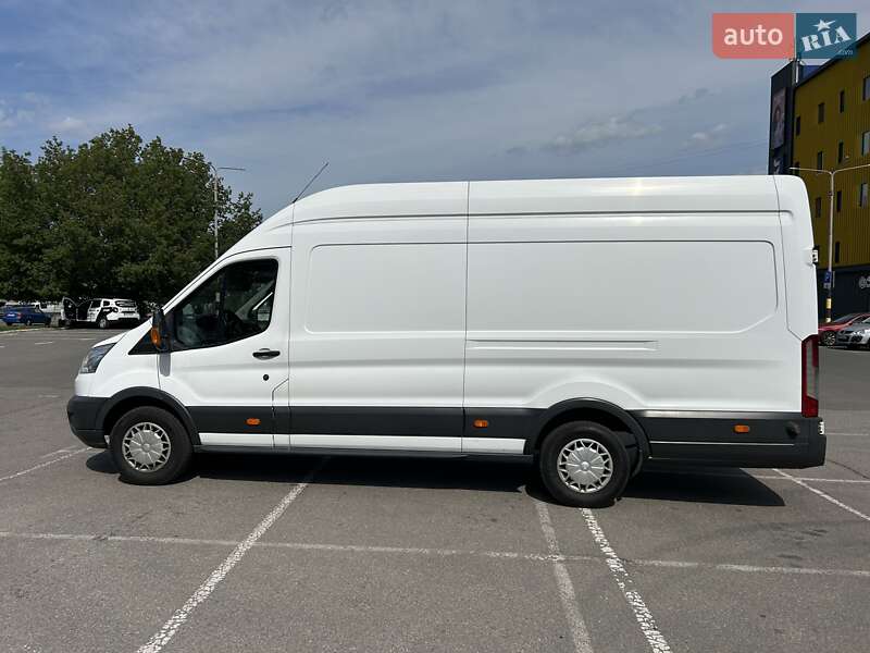 Вантажний фургон Ford Transit 2015 в Києві