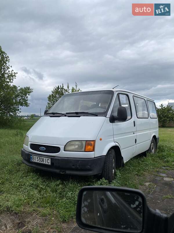 Микроавтобус Ford Transit 1996 в Карловке фото Микроавтобус Ford Transit 1996 в Карловке